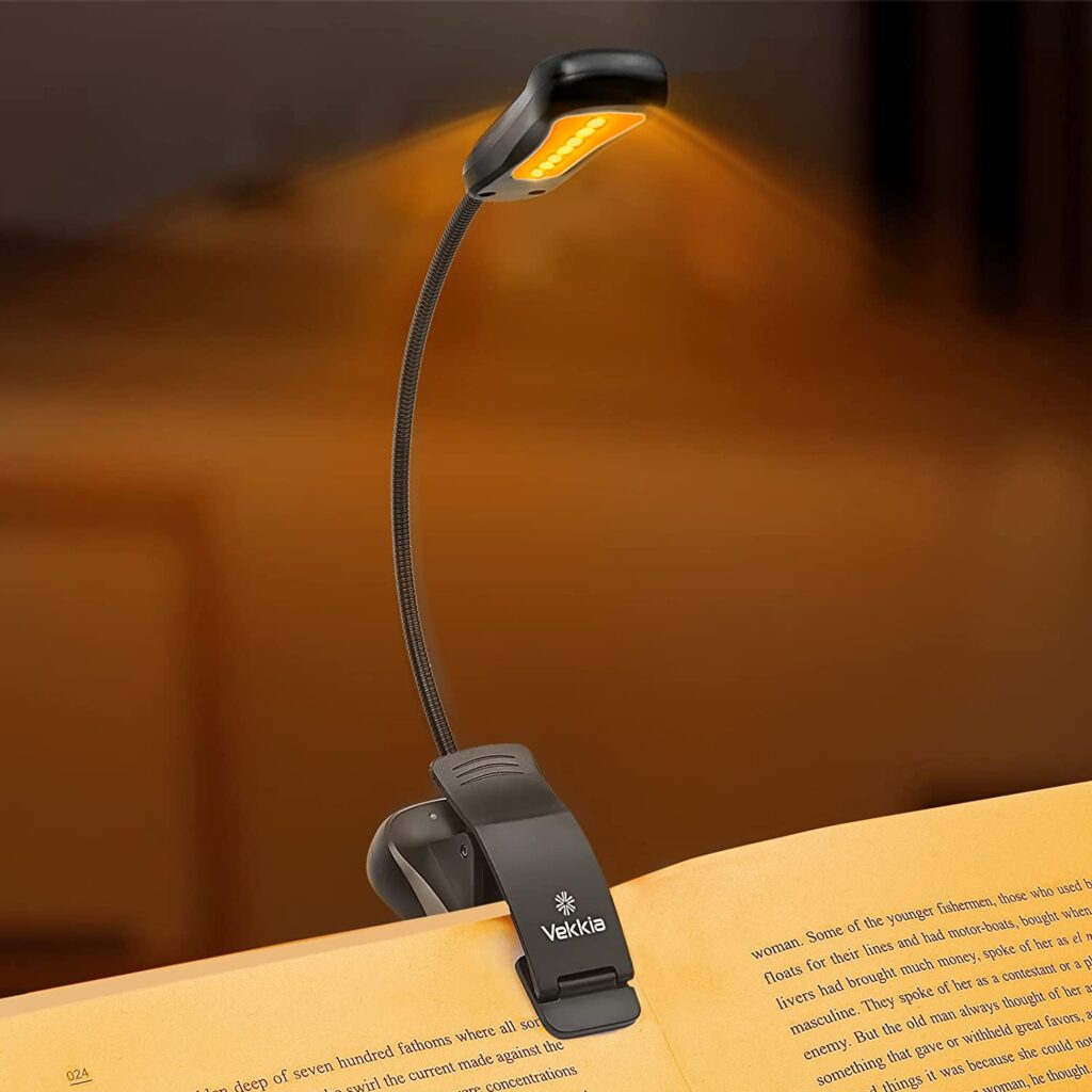 Vekkia amber book light